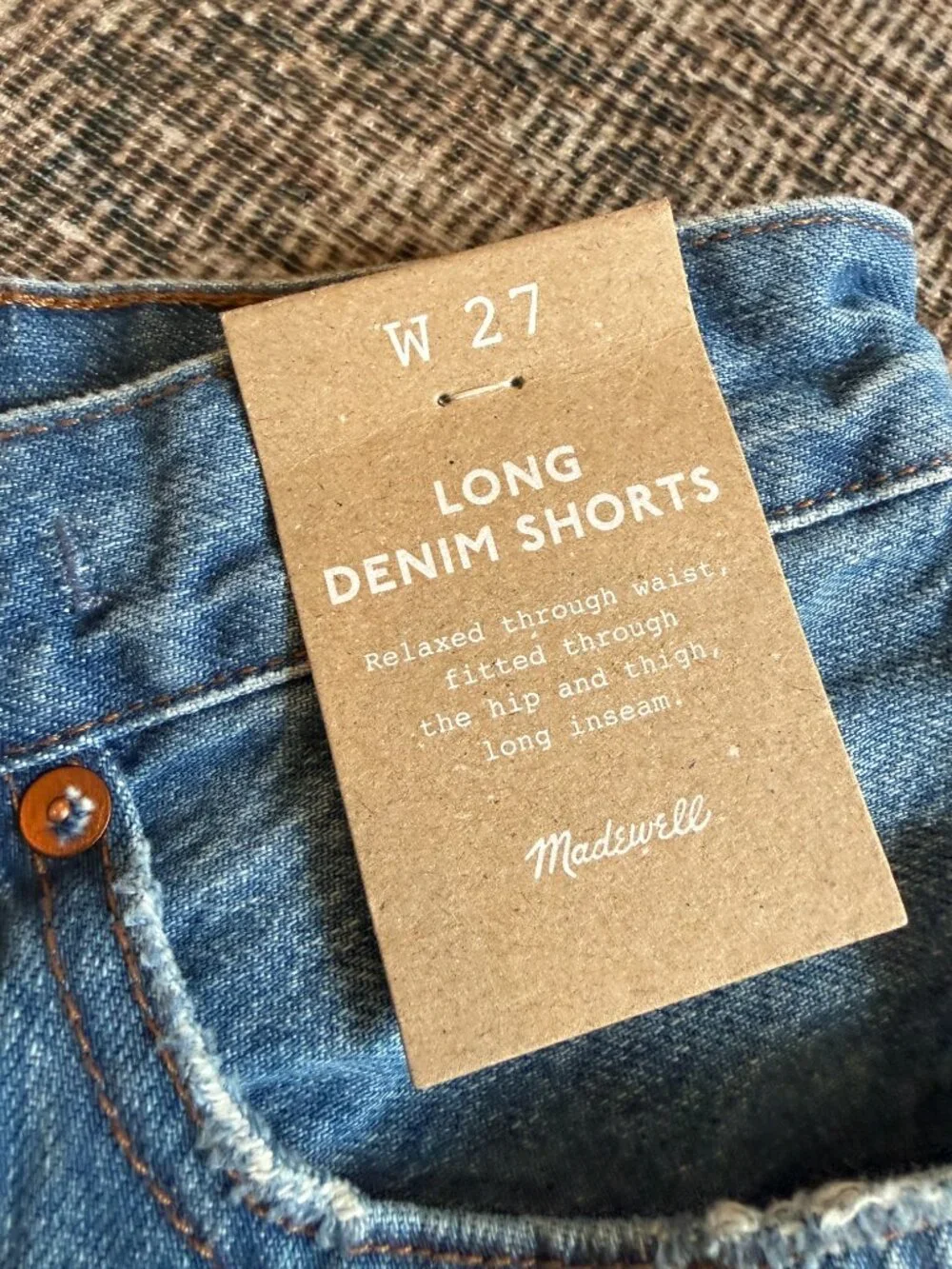 Madewell Long Denim Shorts in Pedersen Wash • size 27 • NWT• Pedersen Wash
